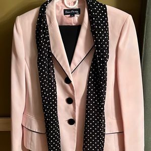 New 3 Piece Women’s Evan-Picone Suit Pink & Black colors Beautiful Size 14